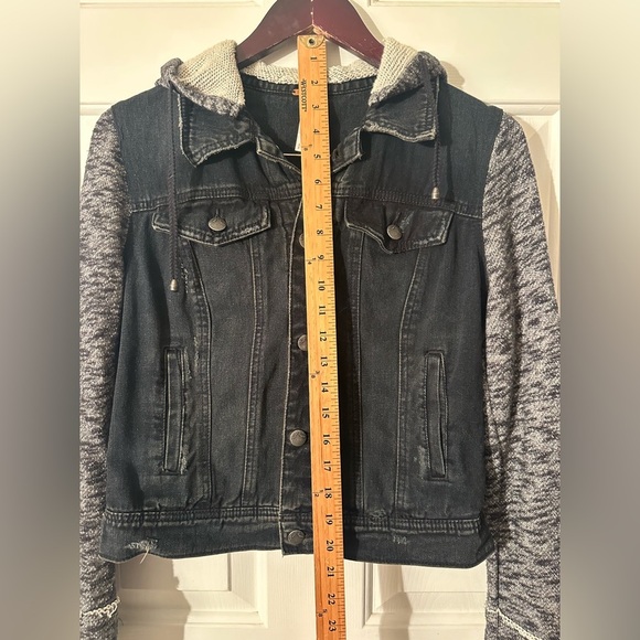 FREE PEOPLE Small Distressed Boho Knit Hooded Moto Jean Jacket Gray Black - Picture 8 of 10